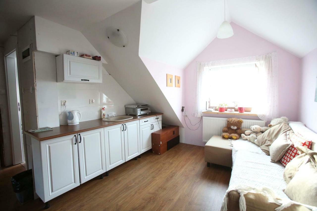 Villa Wrotyczowe Pola à Tyczyn Extérieur photo